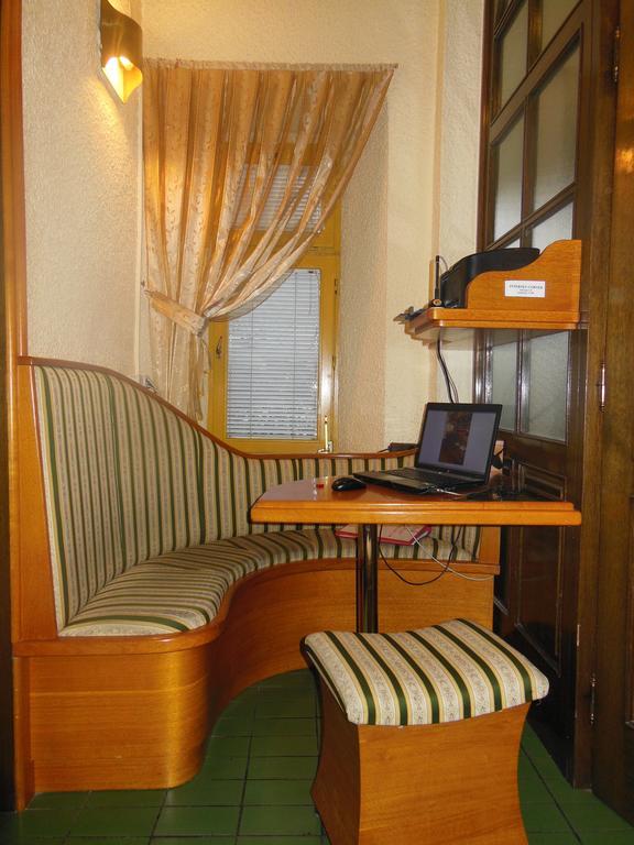 Hotel Pri Belokranjcu Novo Mesto Luaran gambar